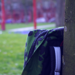 Détail rabat fermeture