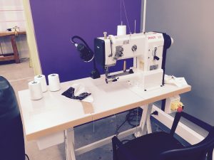 Piqueuse triple entraînement Pfaff 335